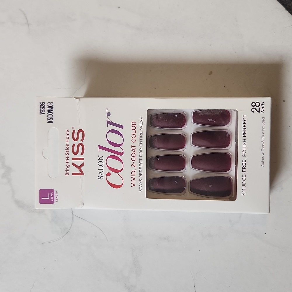 Kiss long press on nails